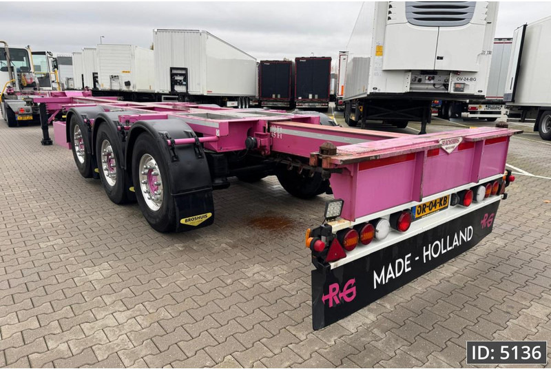 Broshuis 3UCC-39/45 Multi / 2x Extandable / 2x Lift Axle - Semireboque transportador de contêineres/ Caixa móvel: foto 3 Broshuis 3UCC-39/45 Multi / 2x Extandable / 2x Lift Axle - Semireboque transportador de contêineres/ Caixa móvel: foto 3