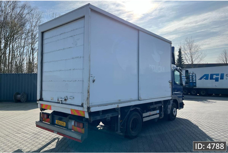 Mercedes-Benz Atego 816 Day Cab, Euro 5, BDF / EPS automatic / standklima / Hydraulic system - Caminhão transportador de contêineres/ Caixa móvel: foto 3 Mercedes-Benz Atego 816 Day Cab, Euro 5, BDF / EPS automatic / standklima / Hydraulic system - Caminhão transportador de contêineres/ Caixa móvel: foto 3