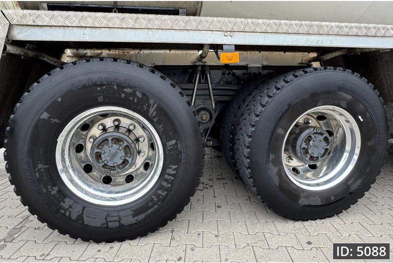 Renault C480 Day Cab, Euro 6, 8x4 / Full steel / 9m3 / TOP!! - Caminhão betoneira: foto 5 Renault C480 Day Cab, Euro 6, 8x4 / Full steel / 9m3 / TOP!! - Caminhão betoneira: foto 5