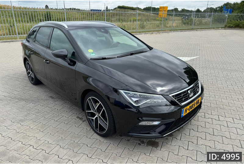 SEAT Leon ST FR 2.0 Euro 6, DSG/Pano/Camera/Keyless/Extra winterset - Automóvel: foto 4 SEAT Leon ST FR 2.0 Euro 6, DSG/Pano/Camera/Keyless/Extra winterset - Automóvel: foto 4