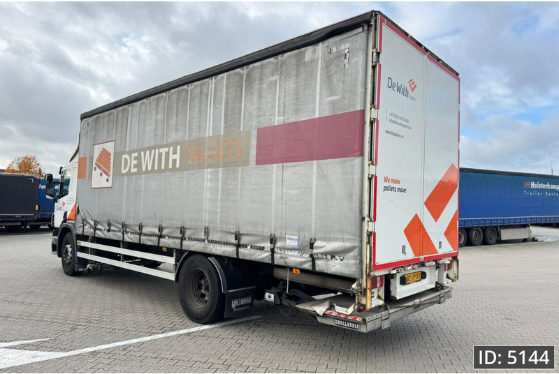 Scania P230 Day Cab, Euro 5, / Manual / 750x248x260 / DHOLLANDIA - Caminhão com lona: foto 2 Scania P230 Day Cab, Euro 5, / Manual / 750x248x260 / DHOLLANDIA - Caminhão com lona: foto 2