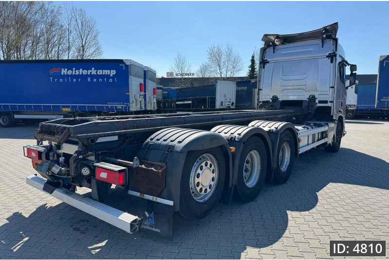 Scania R540 Topline, Euro 6, / 8x4 / BDF / Lift axle / frame 7.4 m - Caminhão transportador de contêineres/ Caixa móvel: foto 3 Scania R540 Topline, Euro 6, / 8x4 / BDF / Lift axle / frame 7.4 m - Caminhão transportador de contêineres/ Caixa móvel: foto 3