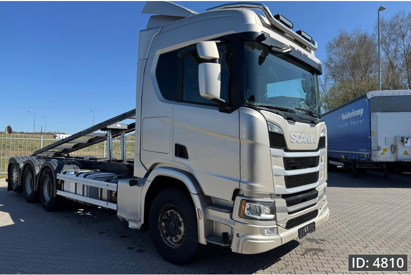 Scania R540 Topline, Euro 6, / 8x4 / BDF / Lift axle / frame 7.4 m - Caminhão transportador de contêineres/ Caixa móvel: foto 4 Scania R540 Topline, Euro 6, / 8x4 / BDF / Lift axle / frame 7.4 m - Caminhão transportador de contêineres/ Caixa móvel: foto 4