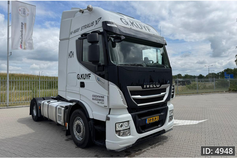 Iveco AS440STX/P Hi-Way Stralis, Euro 6, / 2 Tanks / Perfect condition / NL Truck - Tractor: foto 4 Iveco AS440STX/P Hi-Way Stralis, Euro 6, / 2 Tanks / Perfect condition / NL Truck - Tractor: foto 4
