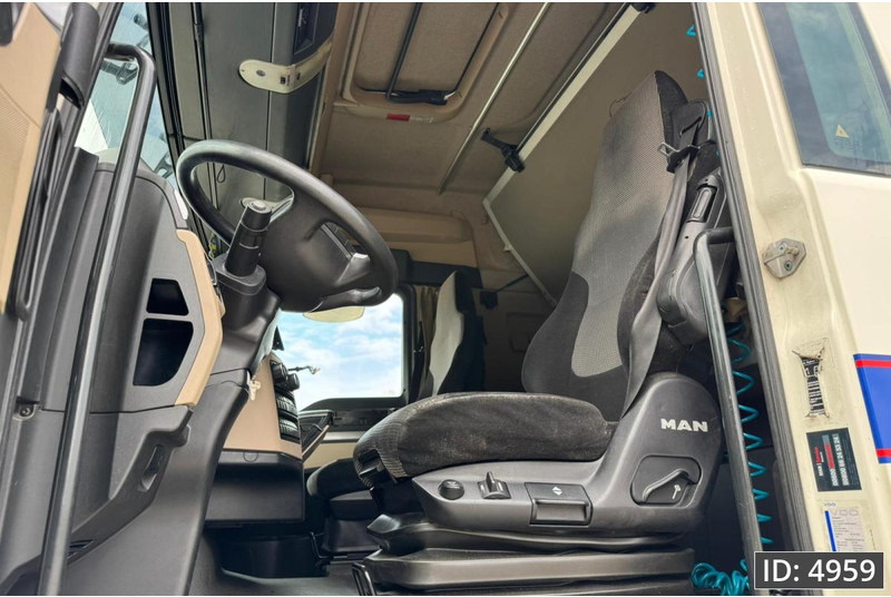 MAN TGX 18.460 XLX, Euro 6, / Fridge / 3 Pieces - Tractor: foto 5 MAN TGX 18.460 XLX, Euro 6, / Fridge / 3 Pieces - Tractor: foto 5