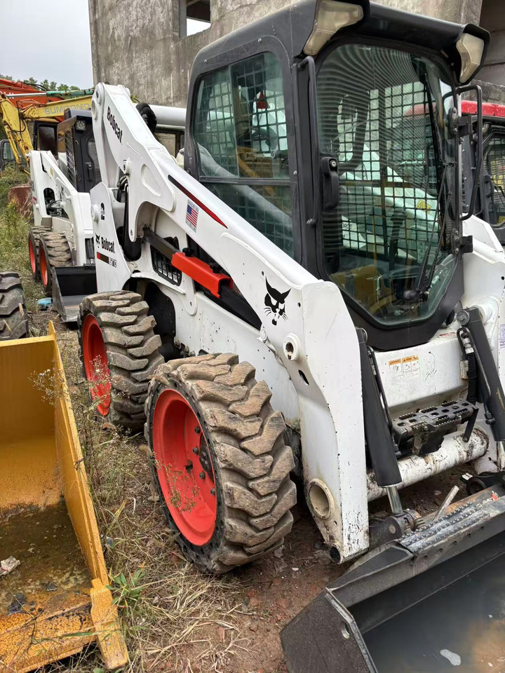 BOBCAT S770 Skid Steer Loader Click for Discount - Mini carregadeira: foto 2 BOBCAT S770 Skid Steer Loader Click for Discount - Mini carregadeira: foto 2