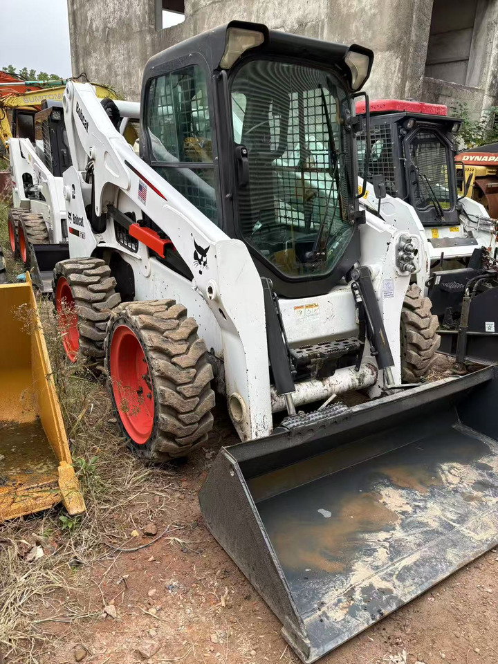 BOBCAT S770 Skid Steer Loader Click for Discount - Mini carregadeira: foto 3 BOBCAT S770 Skid Steer Loader Click for Discount - Mini carregadeira: foto 3