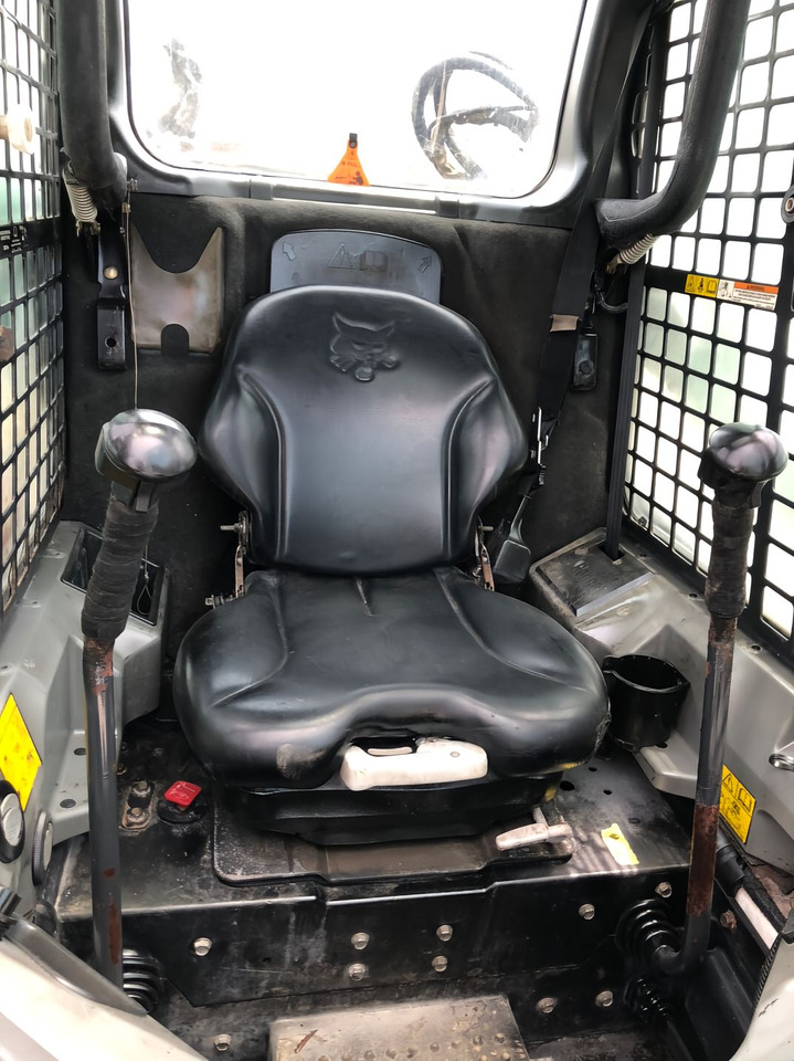 BOBCAT Skid Steer Loader S770 Click for Discount - Mini carregadeira: foto 3 BOBCAT Skid Steer Loader S770 Click for Discount - Mini carregadeira: foto 3