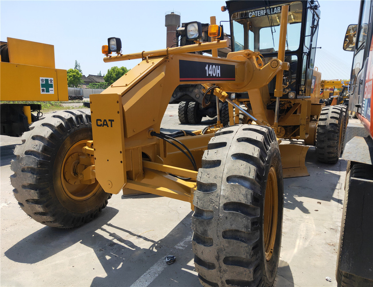 CATERPILLAR 140H CAT Grader Click Here for DIscount - Motoniveladora: foto 5 CATERPILLAR 140H CAT Grader Click Here for DIscount - Motoniveladora: foto 5