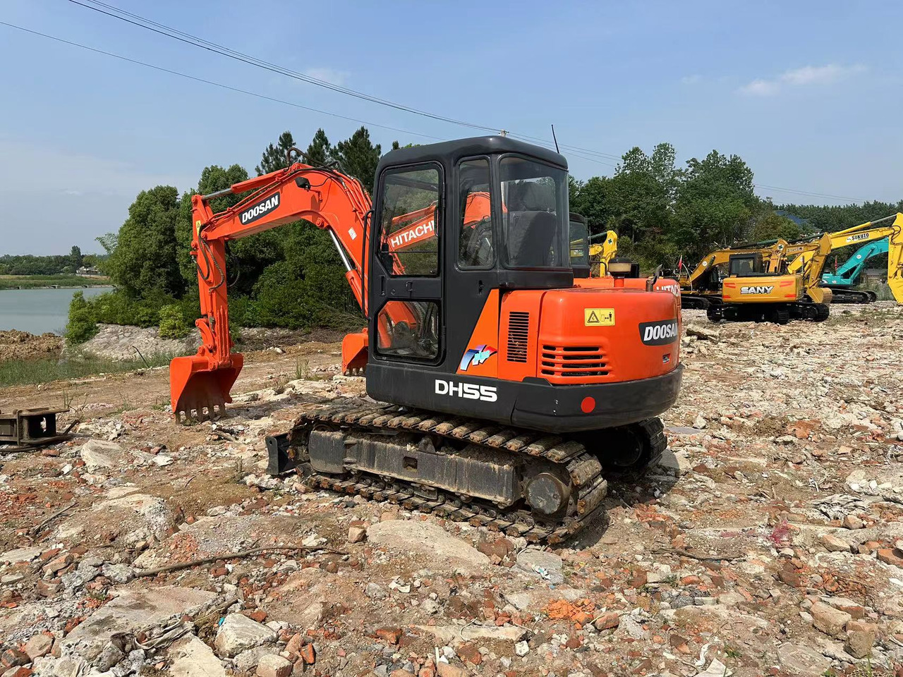 DOOSAN DH55 Mini Excavator 5.5T - Mini escavadeira: foto 4 DOOSAN DH55 Mini Excavator 5.5T - Mini escavadeira: foto 4