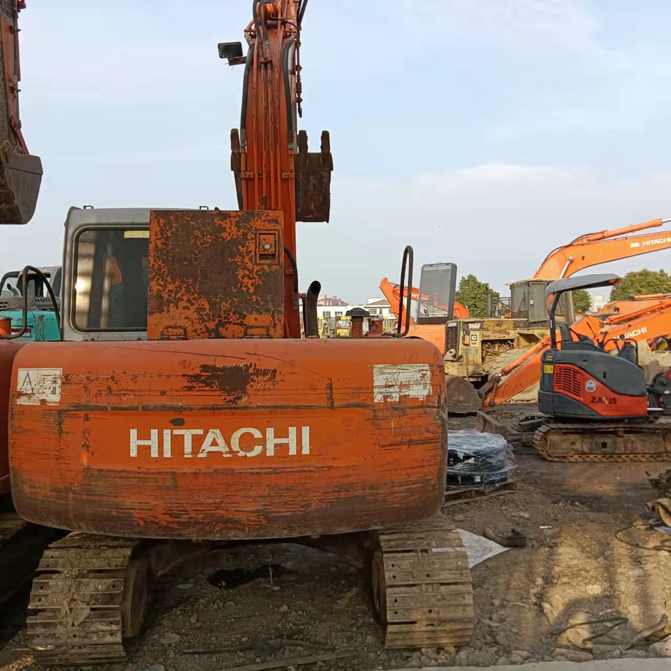 HITACHI EX60-5 - Escavadora de rastos: foto 4 HITACHI EX60-5 - Escavadora de rastos: foto 4
