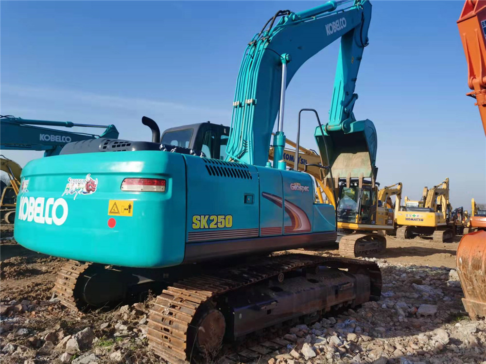 KOBELCO SK250-8 - Escavadora de rastos: foto 5 KOBELCO SK250-8 - Escavadora de rastos: foto 5