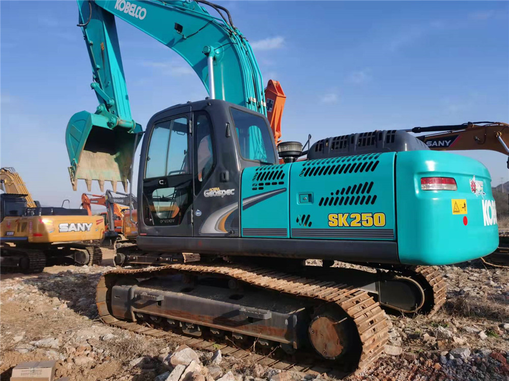 KOBELCO SK250-8 - Escavadora de rastos: foto 1 KOBELCO SK250-8 - Escavadora de rastos: foto 1