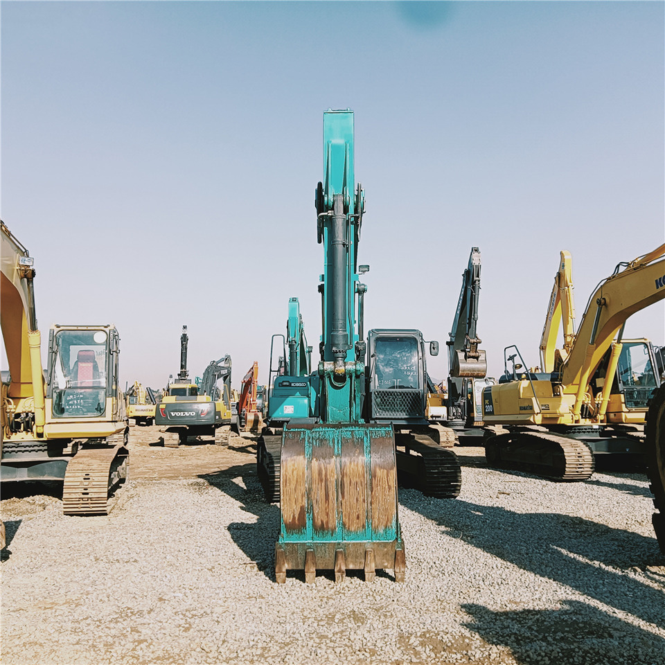 KOBELCO SK260D - Escavadora de rastos: foto 2 KOBELCO SK260D - Escavadora de rastos: foto 2