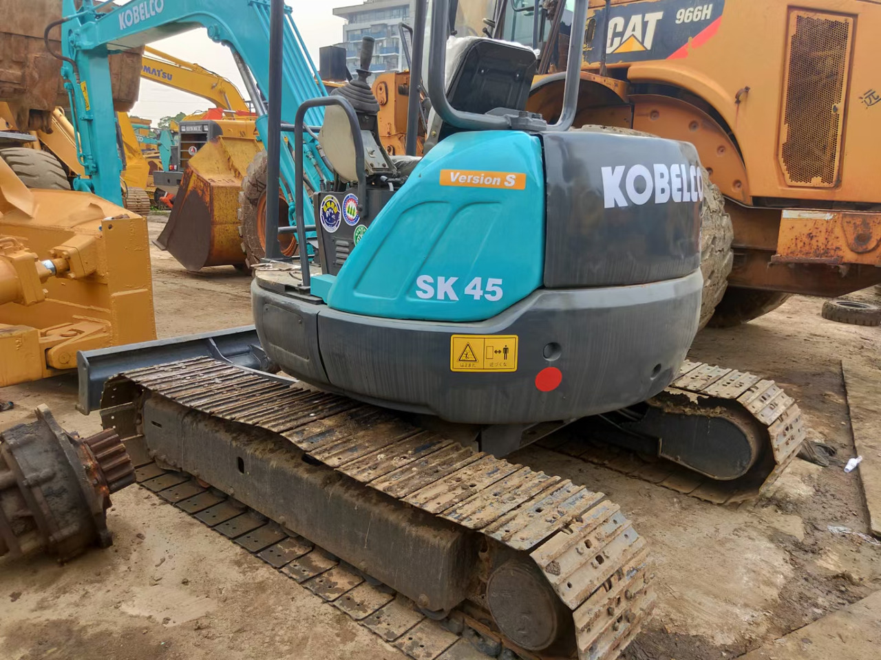 KOBELCO SK45 - Escavadora de rastos: foto 2 KOBELCO SK45 - Escavadora de rastos: foto 2