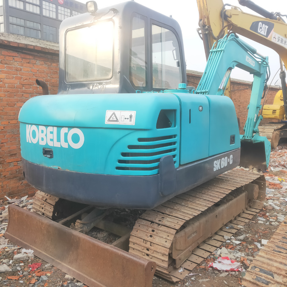 KOBELCO SK60 - Escavadora de rastos: foto 3 KOBELCO SK60 - Escavadora de rastos: foto 3