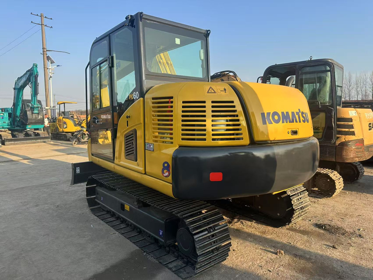 KOMATSU PC60 - Escavadora de rastos: foto 4 KOMATSU PC60 - Escavadora de rastos: foto 4