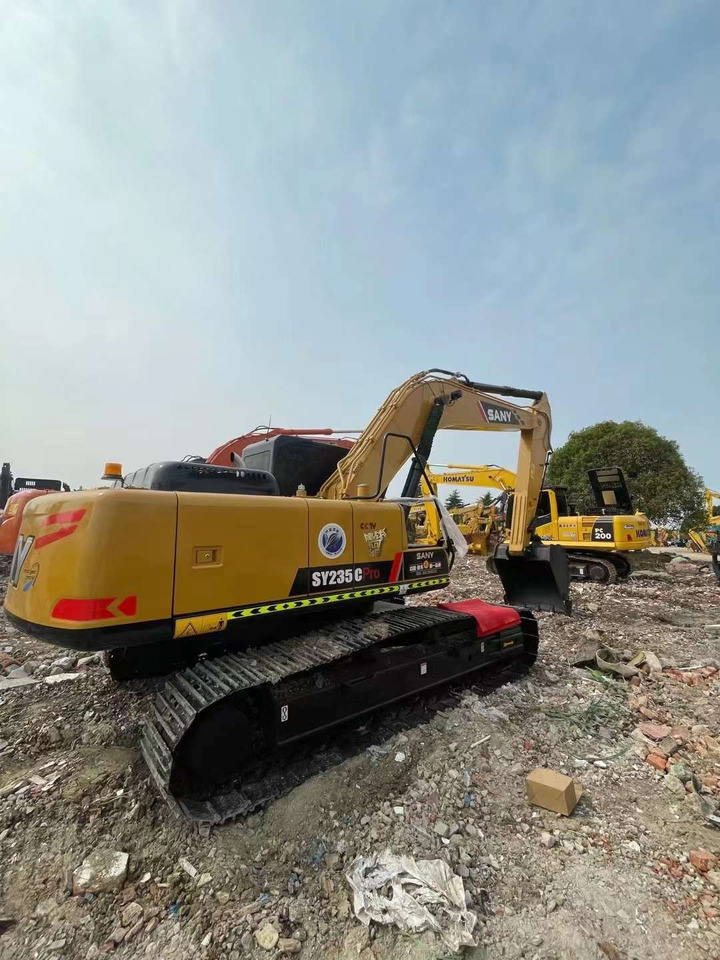 SANY SY235 Excavator Click for Discount - Escavadeira: foto 1 SANY SY235 Excavator Click for Discount - Escavadeira: foto 1
