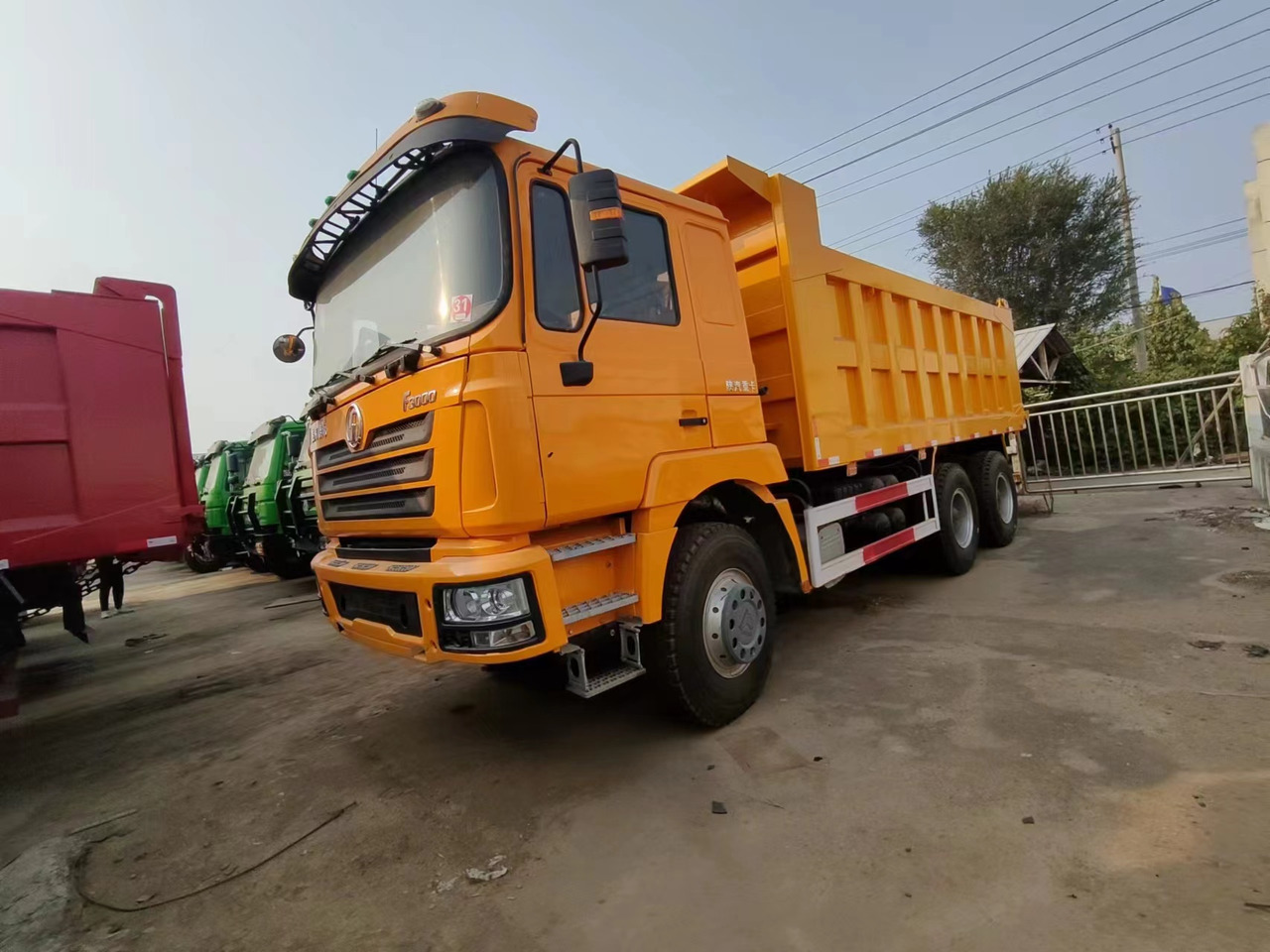 SHACMAN Dump Truck 6/4 New Brand Click Here for Discount - Caminhão basculante: foto 1 SHACMAN Dump Truck 6/4 New Brand Click Here for Discount - Caminhão basculante: foto 1