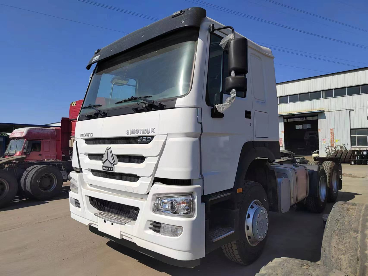 SINOTRUK HOWO 420 CLICK HERE FOR DISCOUNT - Tractor: foto 1 SINOTRUK HOWO 420 CLICK HERE FOR DISCOUNT - Tractor: foto 1