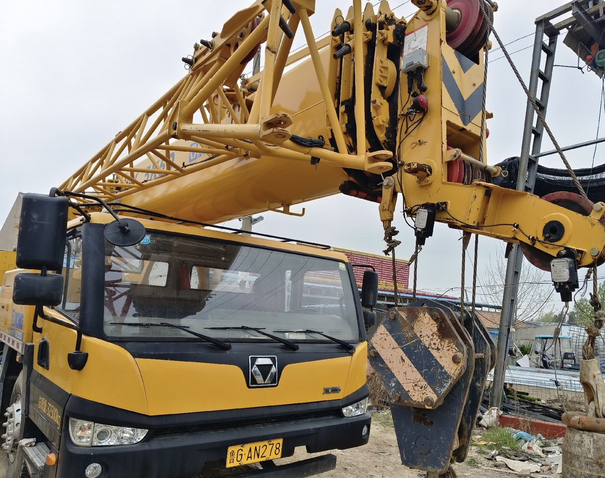 XCMG Crane QY25K 25Ton - Guindaste: foto 3 XCMG Crane QY25K 25Ton - Guindaste: foto 3