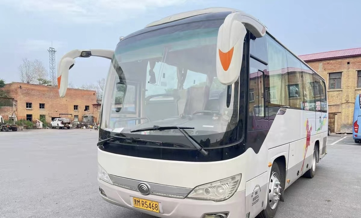 Yutong Coach 32 Seats Good Condition Click for Discount - Autocarro: foto 3 Yutong Coach 32 Seats Good Condition Click for Discount - Autocarro: foto 3