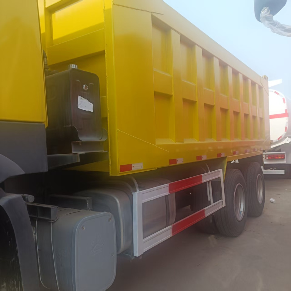Sinotruk howo 371 6x4 - Caminhão basculante: foto 5 Sinotruk howo 371 6x4 - Caminhão basculante: foto 5