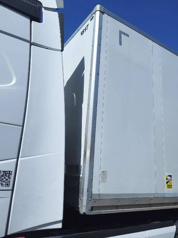 Semi-remorque 3 Essieux 38 TONNES PORTE RELEVANTE PRE EQUIP DOUBLE PLANCHER STEELBOX - Semireboque furgão: foto 4 Semi-remorque 3 Essieux 38 TONNES PORTE RELEVANTE PRE EQUIP DOUBLE PLANCHER STEELBOX - Semireboque furgão: foto 4