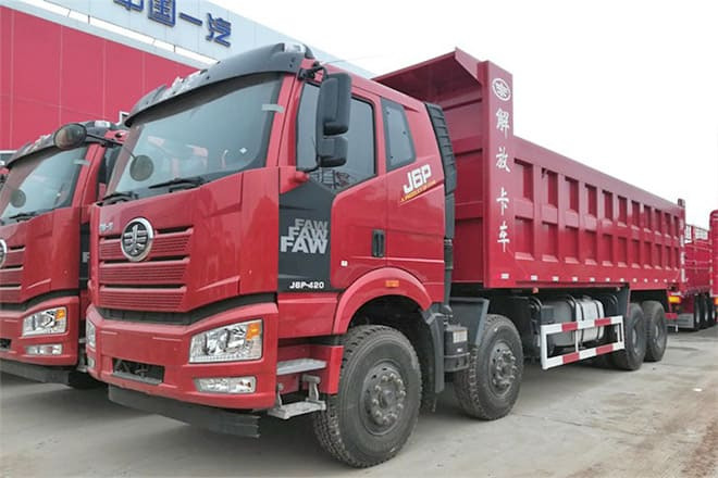 FAW FAW J6P 420HP Dump Truck for Sale in Tanzania - Caminhão basculante: foto 1 FAW FAW J6P 420HP Dump Truck for Sale in Tanzania - Caminhão basculante: foto 1