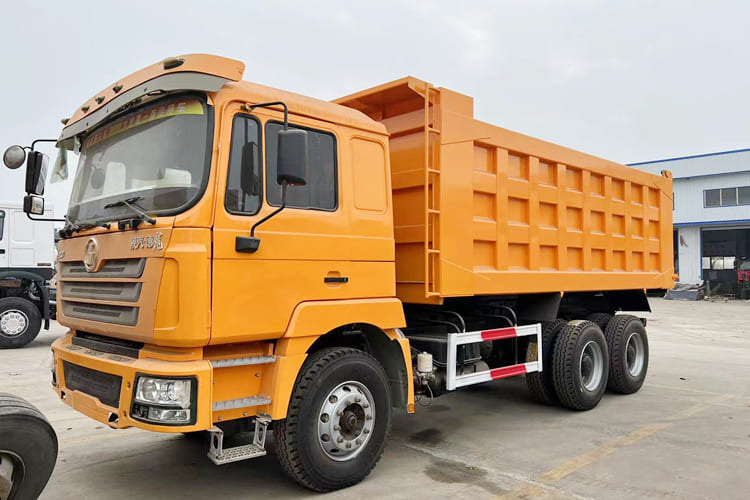 SHACMAN Shacman Cargo Truck for Sale in Kenya - Caminhão basculante: foto 1 SHACMAN Shacman Cargo Truck for Sale in Kenya - Caminhão basculante: foto 1