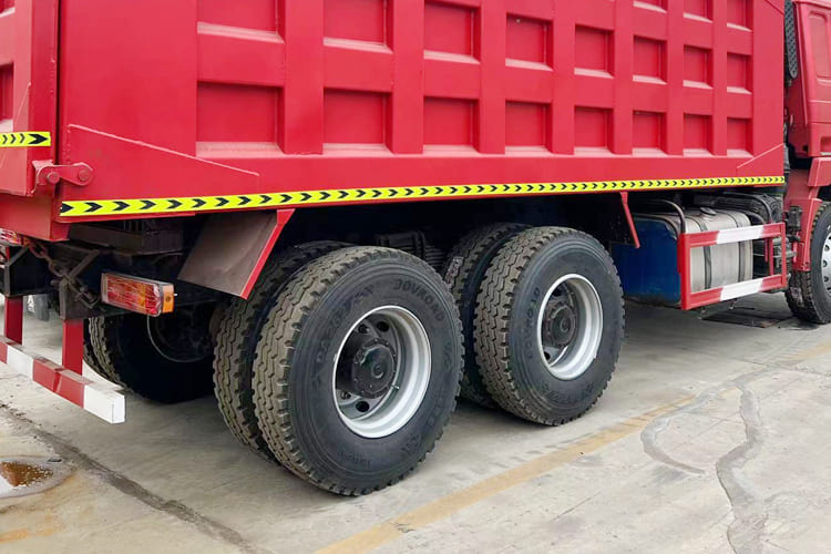 SHACMAN Shacman Dump Trailer Truck for Sale in Nigeria - Caminhão basculante: foto 5 SHACMAN Shacman Dump Trailer Truck for Sale in Nigeria - Caminhão basculante: foto 5