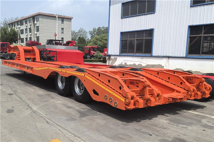 TITAN 2 Axle Low Low Bed Trailer for Sale In Angola - Semireboque baixa: foto 2 TITAN 2 Axle Low Low Bed Trailer for Sale In Angola - Semireboque baixa: foto 2