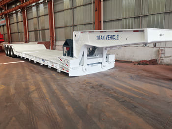 TITAN 3 Axle Lowboy Trailer for Sale in Ghana - Semireboque baixa: foto 4 TITAN 3 Axle Lowboy Trailer for Sale in Ghana - Semireboque baixa: foto 4