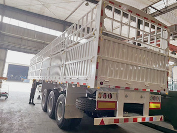 TITAN Animal Transport Fence Trailer for Sale in Mali - Semireboque transporte de gado: foto 3 TITAN Animal Transport Fence Trailer for Sale in Mali - Semireboque transporte de gado: foto 3