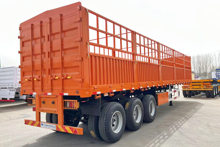 TITAN Fence Trailer for Sale in Saudi Arabia - Semireboque transporte de gado: foto 2 TITAN Fence Trailer for Sale in Saudi Arabia - Semireboque transporte de gado: foto 2