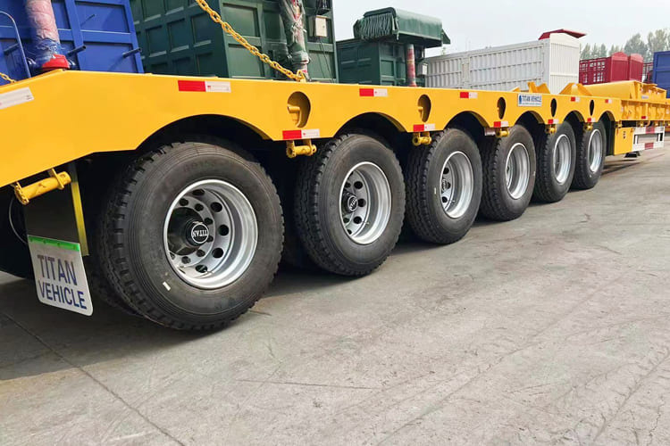 TITAN Hydraulic Low Bed Trailer for Sale in Kenya - Semireboque baixa: foto 4 TITAN Hydraulic Low Bed Trailer for Sale in Kenya - Semireboque baixa: foto 4