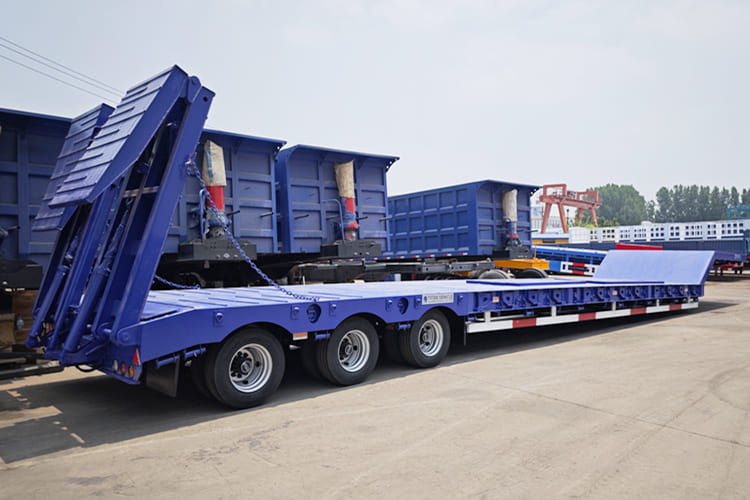 TITAN Low Loader Trailer for Sale in Malawi - Semireboque baixa: foto 3 TITAN Low Loader Trailer for Sale in Malawi - Semireboque baixa: foto 3