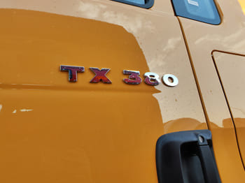 SINOTRUK TX380 Sinotruck for Sale in Ghana - Tractor: foto 5 SINOTRUK TX380 Sinotruck for Sale in Ghana - Tractor: foto 5