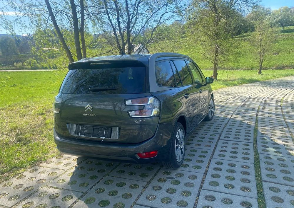 Citroën C4 Grand Picasso BlueHDi 120 EAT6 Selection - Micro-ônibus, Furgão de passageiros: foto 5 Citroën C4 Grand Picasso BlueHDi 120 EAT6 Selection - Micro-ônibus, Furgão de passageiros: foto 5