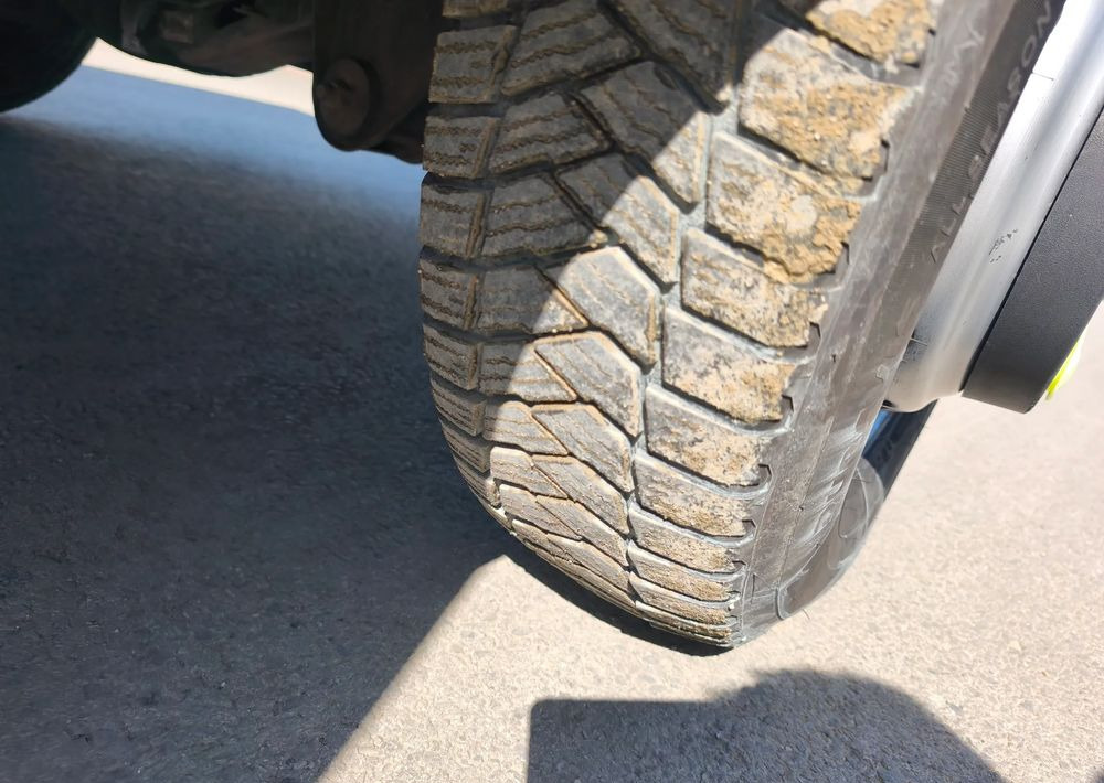 Iveco DAILY 70C18 KONTENER 5,5M obsługa silnika nowy rozrząd - Caminhão furgão: foto 5 Iveco DAILY 70C18 KONTENER 5,5M obsługa silnika nowy rozrząd - Caminhão furgão: foto 5