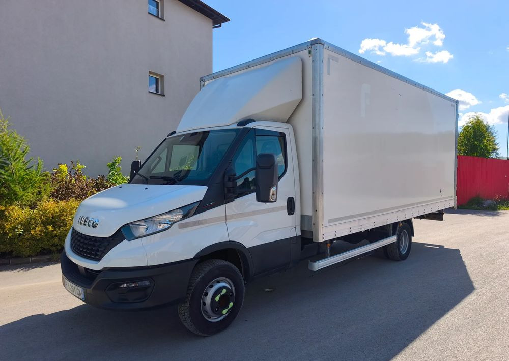 Iveco DAILY 70C18 KONTENER 5,5M obsługa silnika nowy rozrząd - Caminhão furgão: foto 1 Iveco DAILY 70C18 KONTENER 5,5M obsługa silnika nowy rozrząd - Caminhão furgão: foto 1