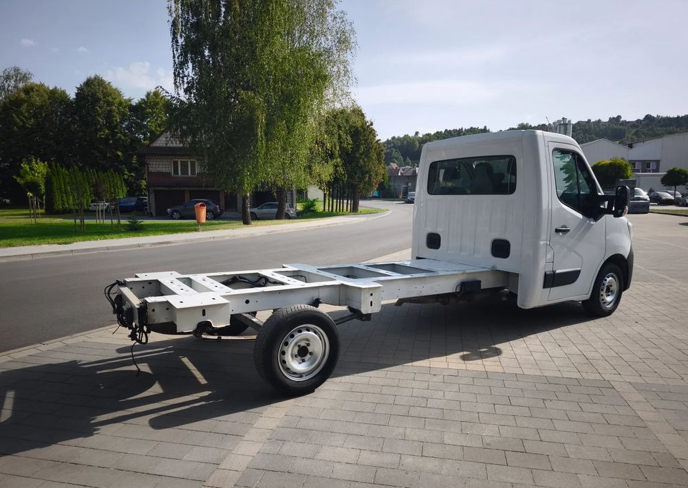 Renault MASTER 2,3 rama do zabudowy po obsłudze gotowy do jazdy - Caminhão chassi: foto 4 Renault MASTER 2,3 rama do zabudowy po obsłudze gotowy do jazdy - Caminhão chassi: foto 4