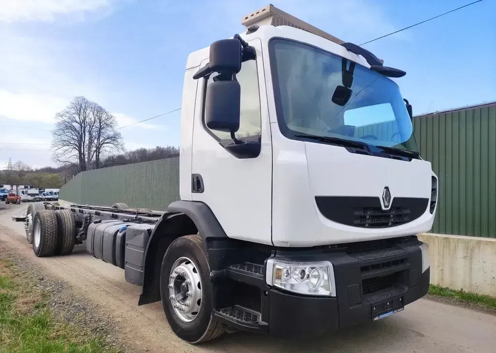 Renault Premium 26.380 Dxi  6x2 rama do zabudowy - Caminhão chassi: foto 1 Renault Premium 26.380 Dxi  6x2 rama do zabudowy - Caminhão chassi: foto 1