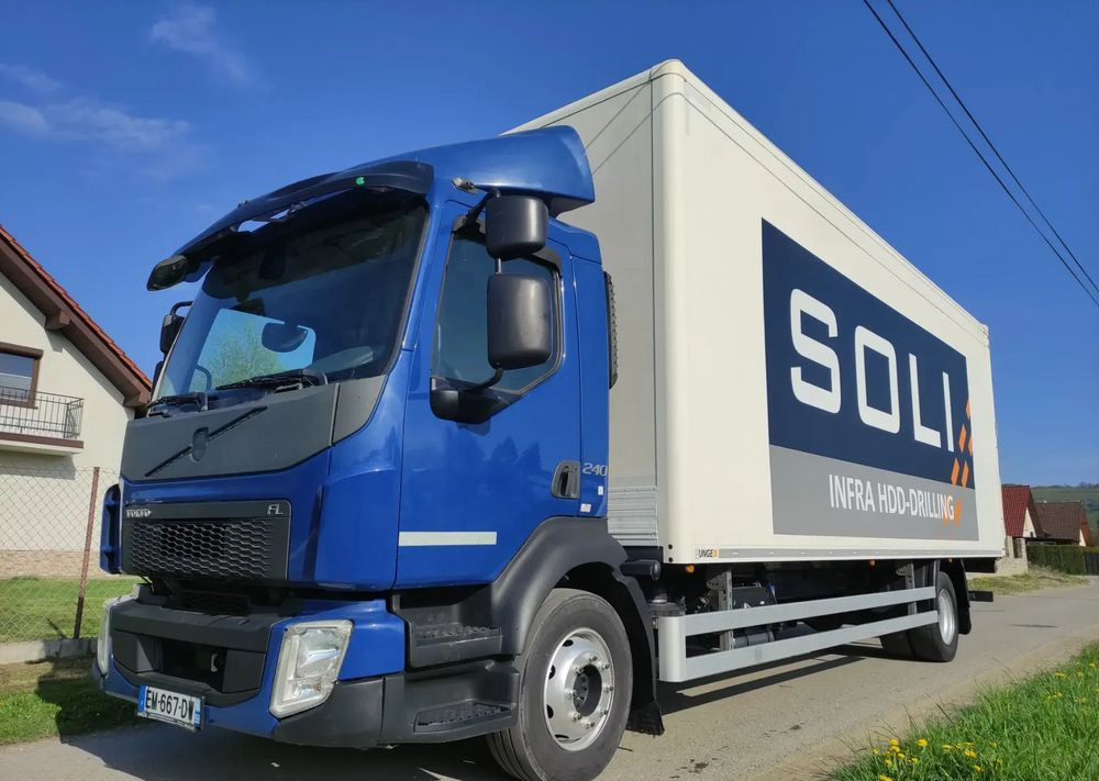 Volvo FL 12.240 klima blokada kontener 18 pal kurierka - Caminhão furgão: foto 1 Volvo FL 12.240 klima blokada kontener 18 pal kurierka - Caminhão furgão: foto 1