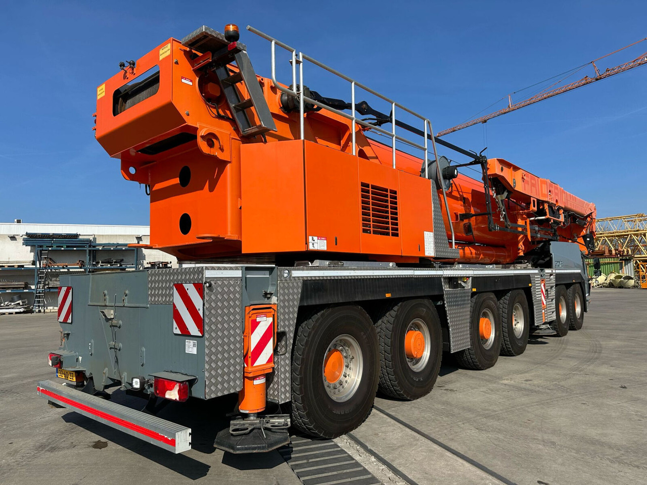 Grove Grove GMK 6400 - Guindaste móvel: foto 2 Grove Grove GMK 6400 - Guindaste móvel: foto 2