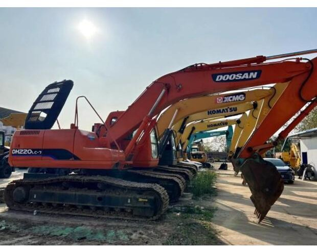 2019 Doosan DH220-7 - Escavadora de rastos: foto 3 2019 Doosan DH220-7 - Escavadora de rastos: foto 3