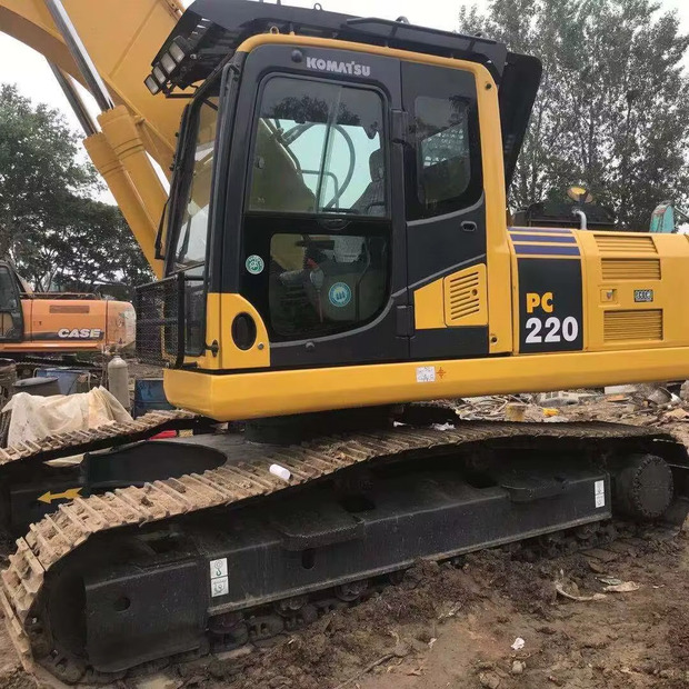 2021 Komatsu PC220-7 - Escavadora de rastos: foto 2 2021 Komatsu PC220-7 - Escavadora de rastos: foto 2