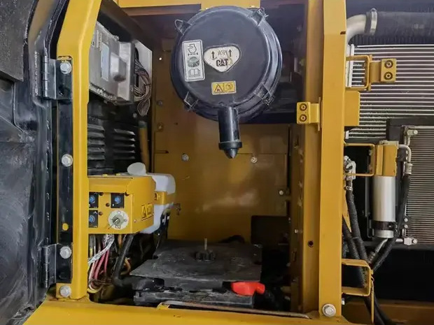 2022 Caterpillar 320D - Escavadora de rastos: foto 3 2022 Caterpillar 320D - Escavadora de rastos: foto 3