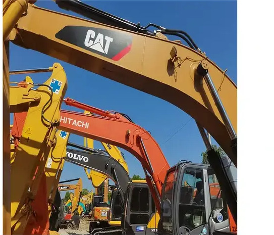 2022 Caterpillar 325 - Escavadora de rastos: foto 2 2022 Caterpillar 325 - Escavadora de rastos: foto 2
