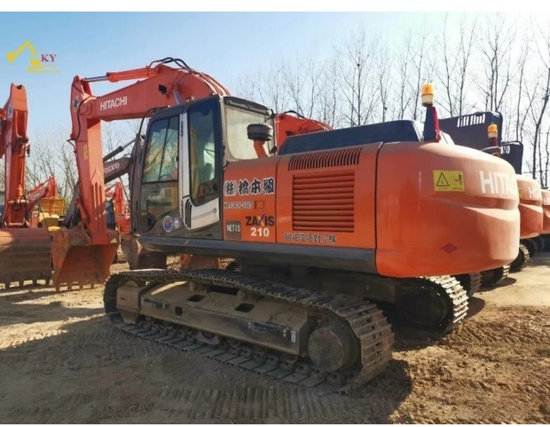 2022 Hitachi ZX210 - Escavadora de rastos: foto 4 2022 Hitachi ZX210 - Escavadora de rastos: foto 4